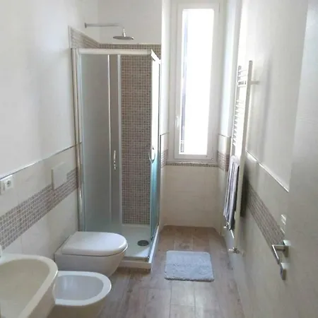 Come A Casa Апартаменты Специя